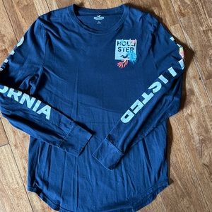 Hollister Men’s Large Navy Long Sleeve T-Shirt